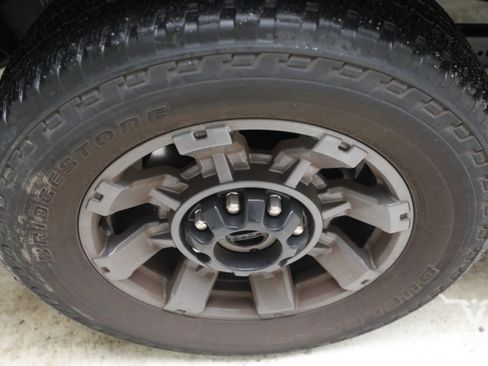 Used 2024 Ford F250 Lariat w/ Sport Appearance Package AWD/4WD image 10