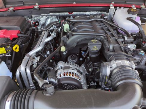 New 2025 Jeep Gladiator Rubicon w/ Steel Bumper Group image 22