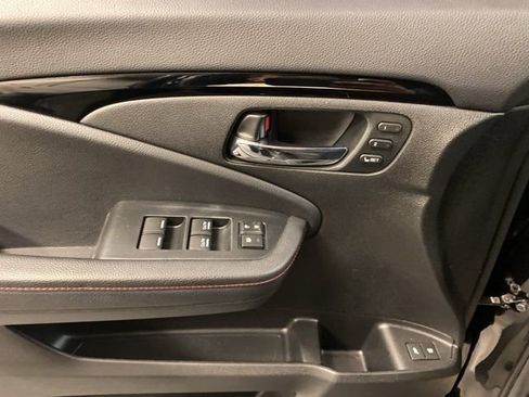 Used 2022 Honda Pilot Black Edition image 20