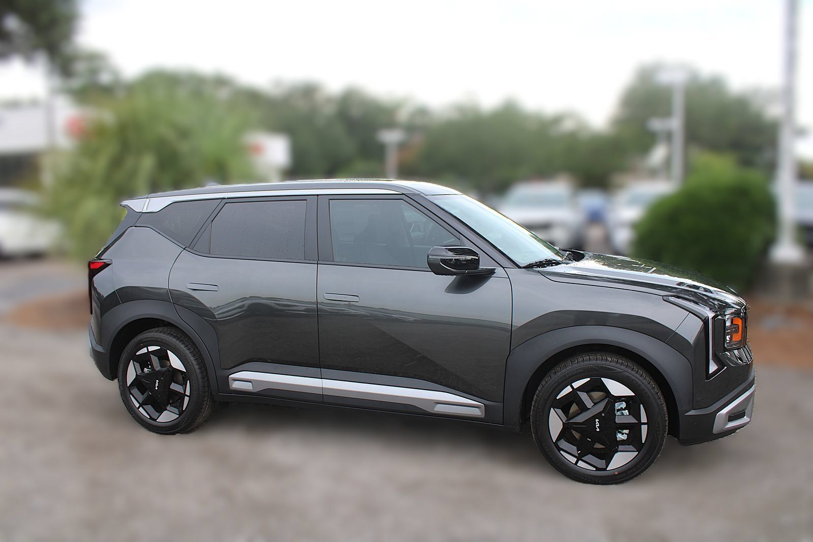 New 2027 Kia Seltos S FWD image 4