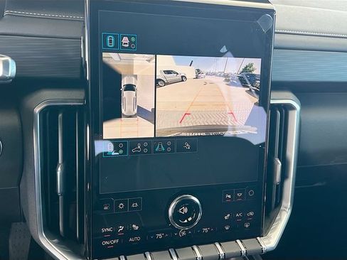 New 2026 GMC Acadia Elevation w/ Elevation Premium Package FWD image 9