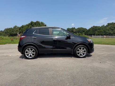 Used 2018 Buick Encore Essence w/ Experience Buick Package AWD/4WD image 6