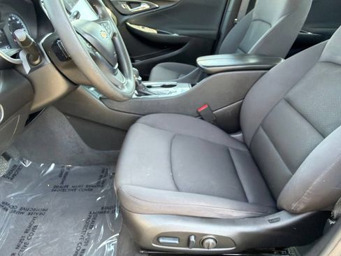 Used 2023 Chevrolet Malibu LT FWD image 22