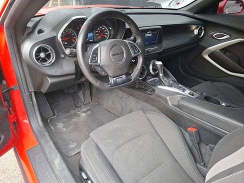 Used 2021 Chevrolet Camaro LT RWD image 10