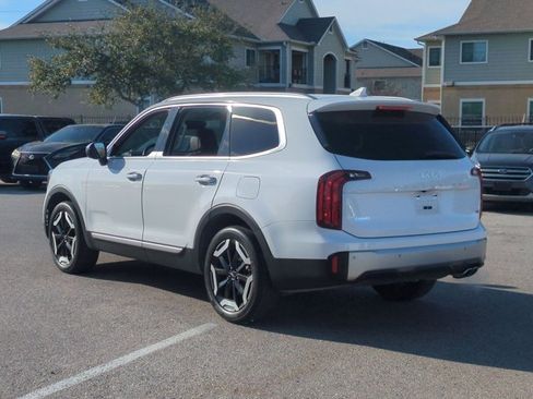 Used 2023 Kia Telluride S image 7