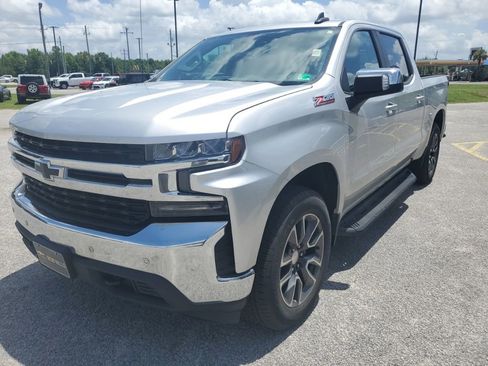 Used 2020 Chevrolet Silverado 1500 LT w/ All-Star Edition AWD/4WD image 2