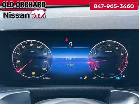 Used 2025 Mercedes-Benz GLB 250 4MATIC image 21