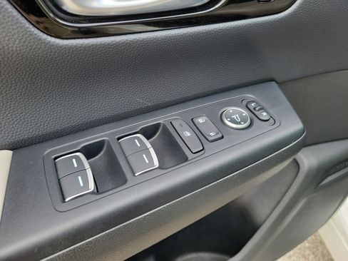 Used 2024 Honda CR-V EX-L image 23