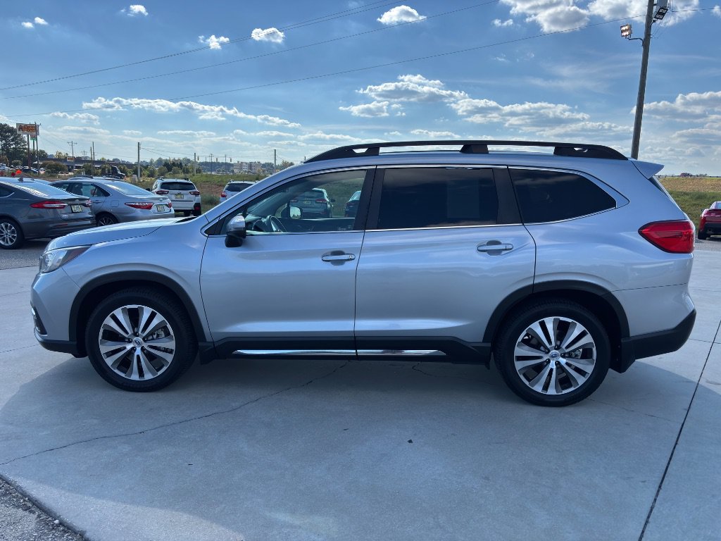 Used 2020 Subaru Ascent Limited w/ Technology Package AWD/4WD image 7