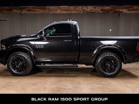 Used 2017 RAM 1500 Sport w/ Black Ram 1500 Sport Group image 5