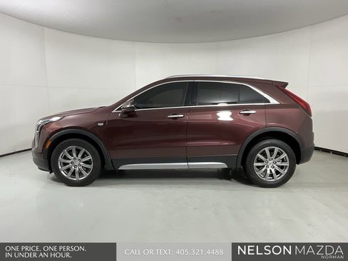 Used 2023 Cadillac XT4 Premium Luxury w/ Cold Weather Package image 5