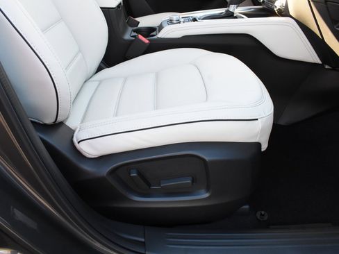 New 2025 MAZDA CX-5 AWD 2.5 S w/ Premium Plus Pkg image 29