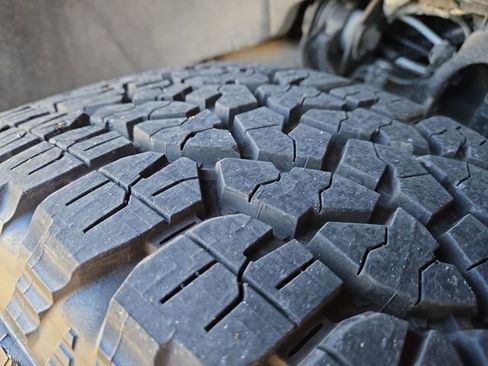 Used 2025 Chevrolet Silverado 3500 High Country w/ Technology Package image 7