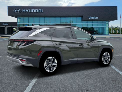 New 2026 Hyundai Tucson SEL FWD image 8