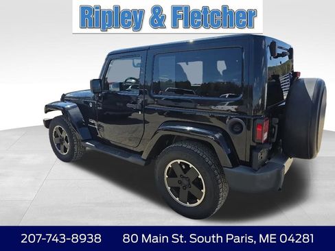 Used 2014 Jeep Wrangler Sahara w/ Dual Top Group AWD/4WD image 4