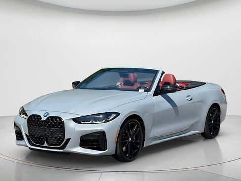 Certified 2024 BMW M440i Convertible RWD image 2