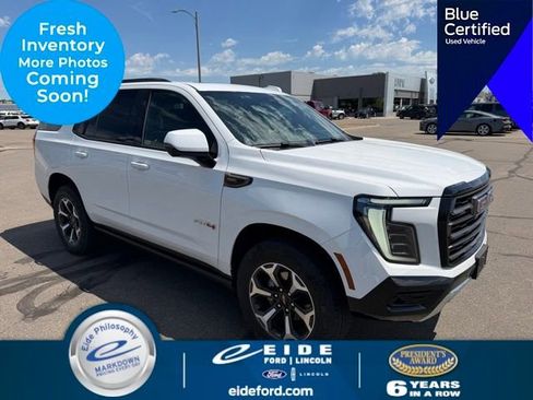 Used 2025 GMC Yukon AT4 Ultimate AWD/4WD image 1