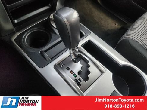 Used 2024 Toyota 4Runner SR5 AWD/4WD image 21