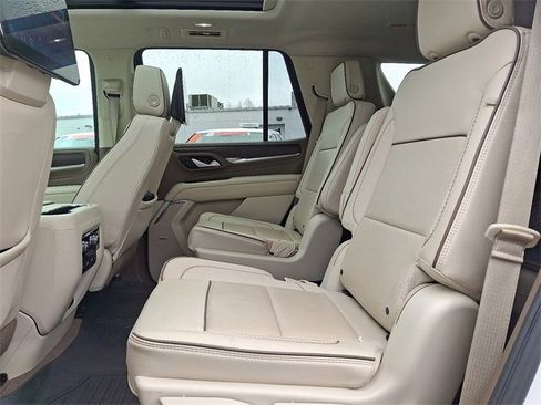 Used 2023 GMC Yukon Denali image 10