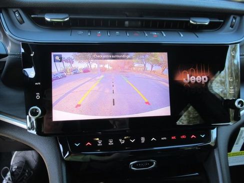 New 2026 Jeep Grand Cherokee Limited AWD/4WD image 27