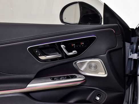 Certified 2025 Mercedes-Benz CLE 300 4MATIC Cabriolet image 24