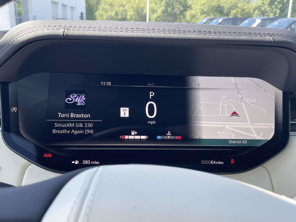 New 2026 Land Rover Range Rover SE AWD/4WD image 33