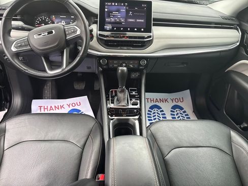 Certified 2022 Jeep Compass Limited image 35