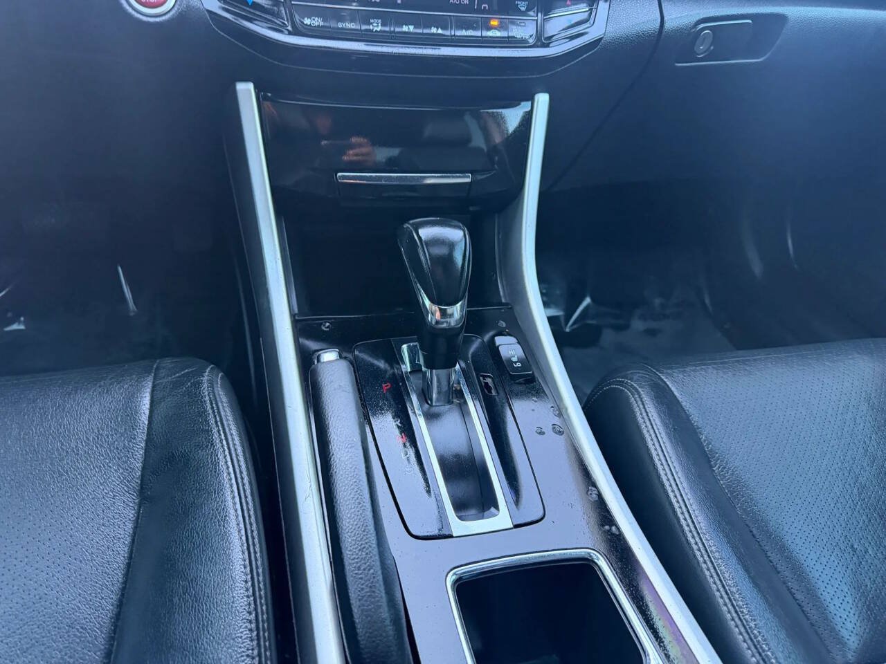 Used 2016 Honda Accord EX-L image 27