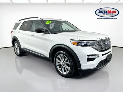 Used 2023 Ford Explorer XLT w/ Equipment Group 202A