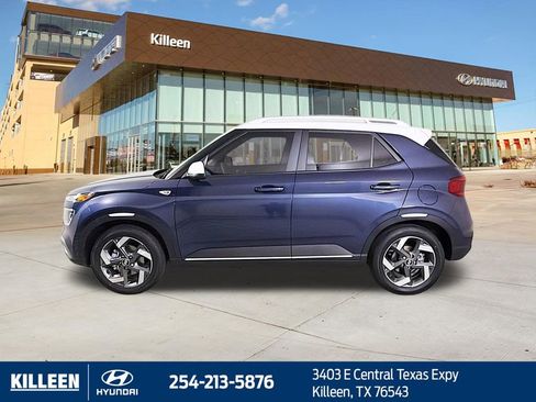 New 2026 Hyundai Venue SEL FWD image 4