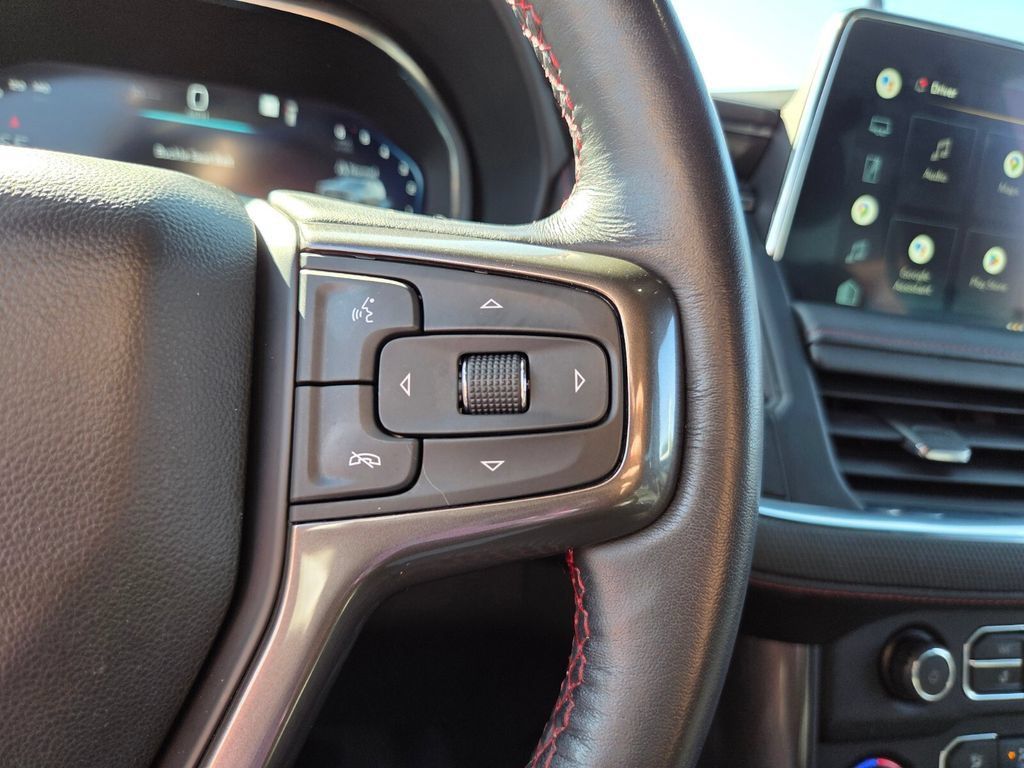 Used 2022 Chevrolet Tahoe RST w/ Luxury Package RWD image 28