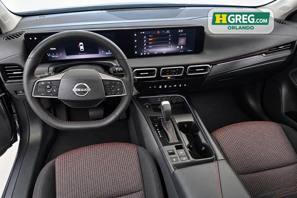 Used 2026 Nissan Sentra SR w/ Floor Mat Package FWD image 12