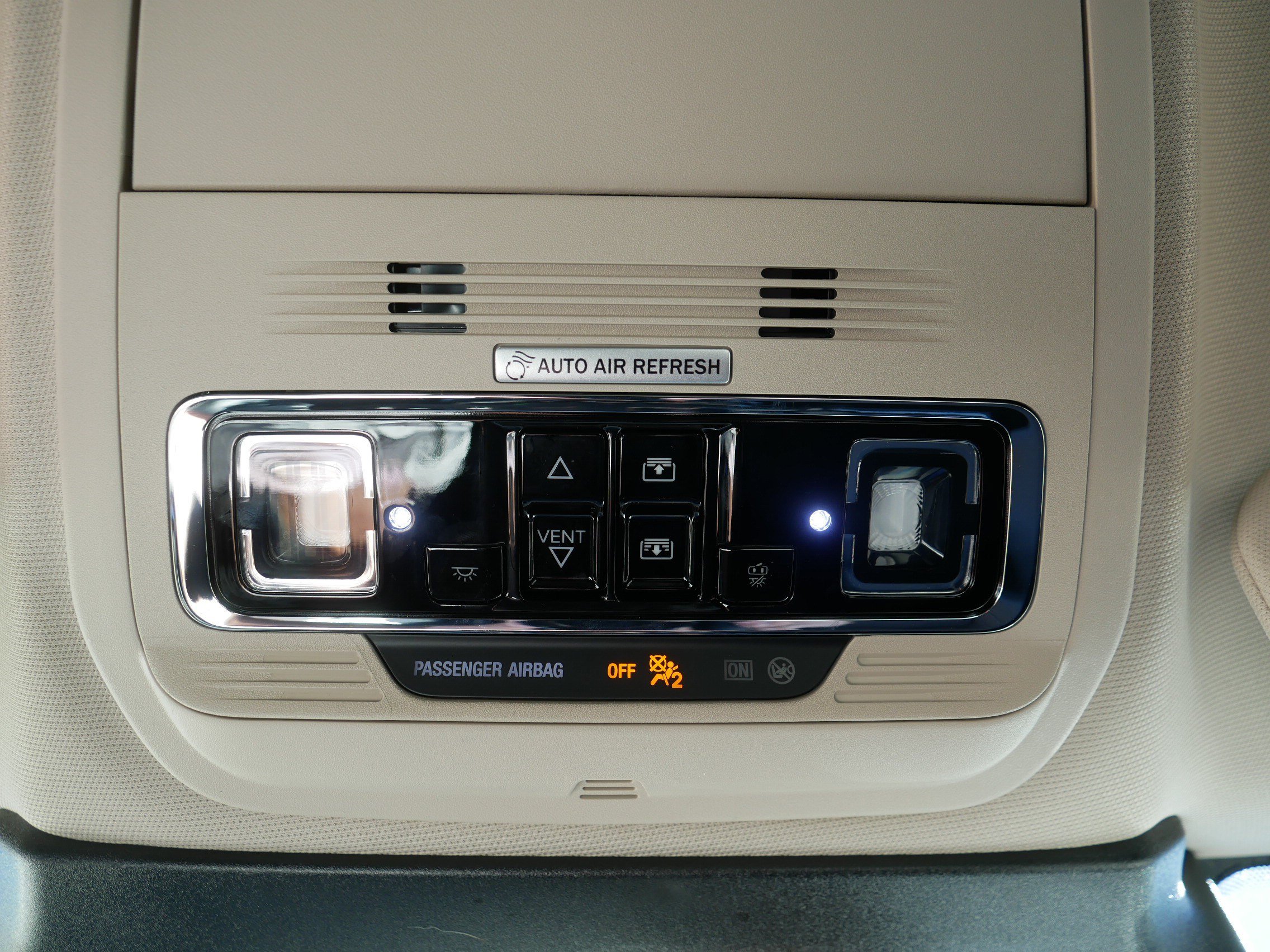 Used 2024 Lincoln Corsair AWD w/ Equipment Group 102A image 33