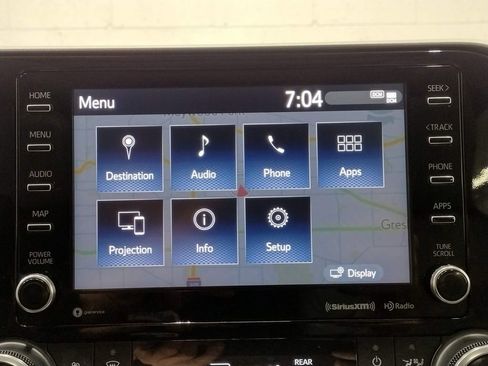 Used 2022 Toyota Highlander XLE image 32