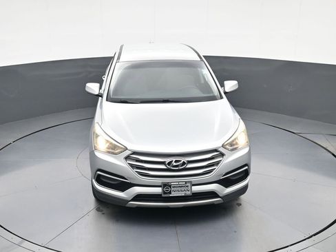 Used 2017 Hyundai Santa Fe Sport FWD image 26