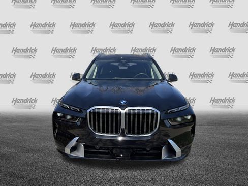 Certified 2025 BMW X7 xDrive40i image 3