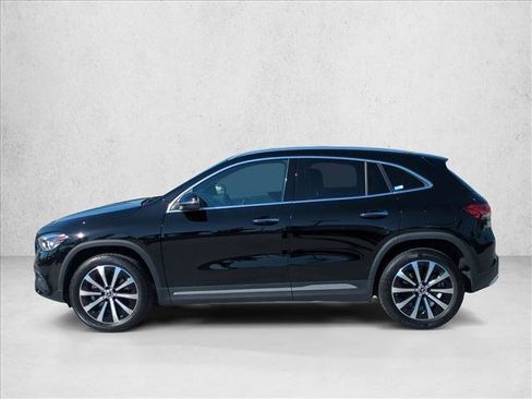 Used 2023 Mercedes-Benz GLA 250 image 18