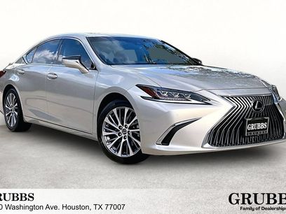 Used 2020 Lexus ES 350 w/ Accessory Package 2