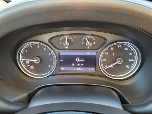 Used 2023 Buick Enclave Essence image 31