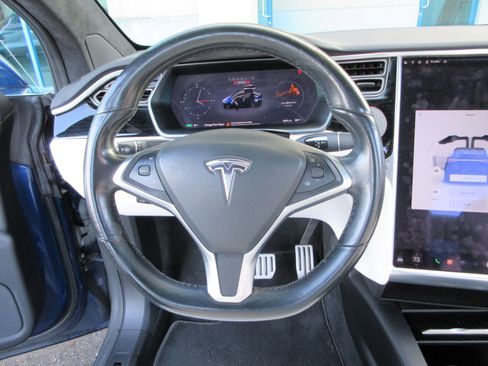 Used 2017 Tesla Model X P100D image 36