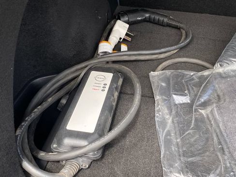 Used 2024 Nissan Ariya AWD image 26