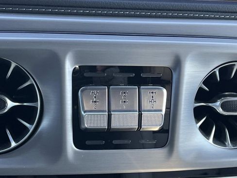 Certified 2024 Mercedes-Benz G 63 AMG 4MATIC image 27