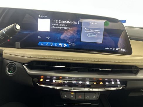 New 2024 Cadillac XT4 Luxury w/ Cold Weather Package image 25