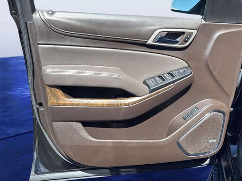 Used 2018 GMC Yukon XL Denali AWD/4WD image 21