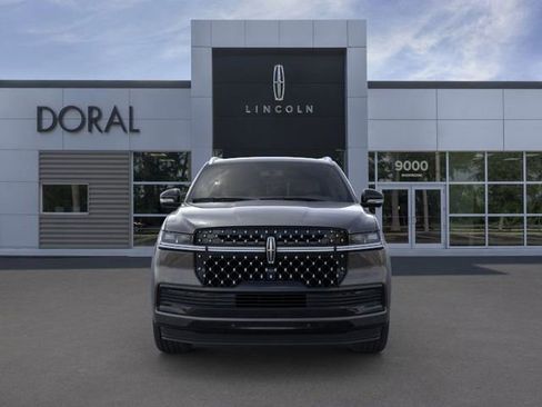 New 2025 Lincoln Navigator Black Label image 6