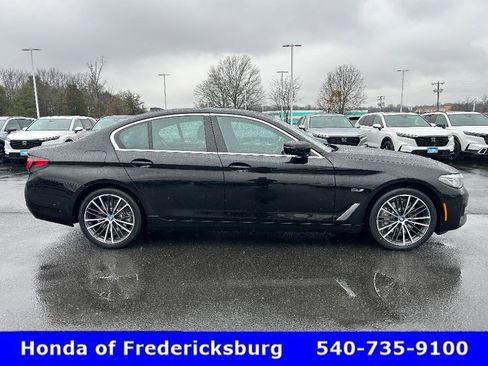 Used 2023 BMW 530e xDrive image 6