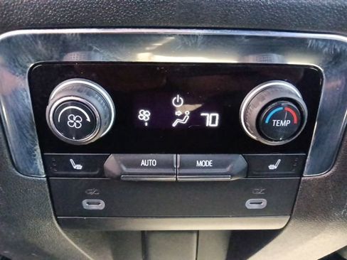 Used 2024 Chevrolet Tahoe Z71 w/ Luxury Package AWD/4WD image 28