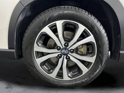 Used 2022 Subaru Forester Limited w/ Popular Package #2 AWD/4WD image 46