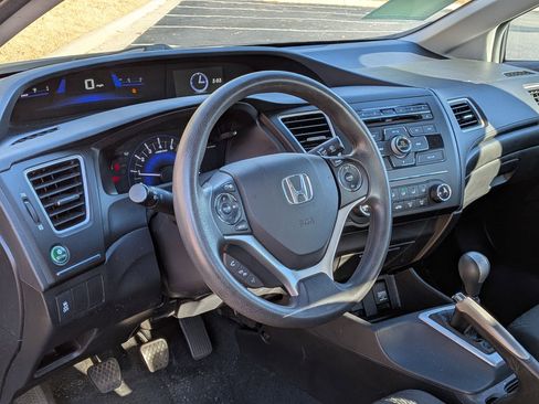 Used 2015 Honda Civic LX image 11