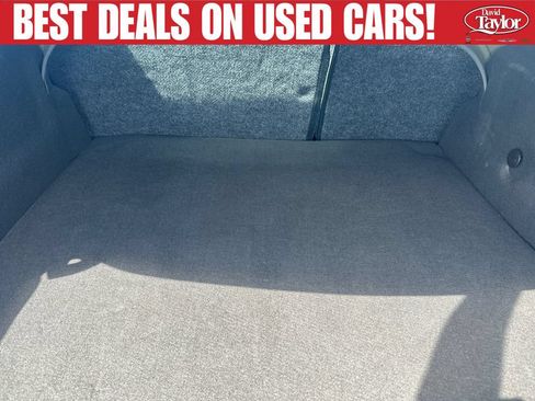 Used 2015 Ford Focus SE FWD image 35